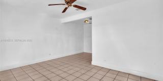 2835 SW 24th St Gallery 6