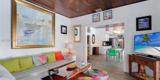 212 SW 1st Ave Gallery 5