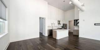 775 Juniper ST NE 605 Gallery 8