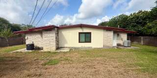 Architectural Beauty with Exceptional Character and Space Near West Ave., Vance Jackson & Loop 410! Gallery 20