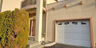 Lakefront Condo in Gated Community Gallery 1