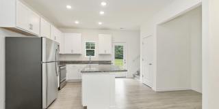 3-Bedroom, 2.5 Bath Home for Rent in Winston-Salem, NC | Attached 1-Car Garage & Modern Kitchen 3-Bedroom, 2.5 Bath Home for Rent in Winston-Salem, NC | Attached 1-Car Garage & Modern Kitchen Gallery 8