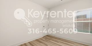 New 3-Bedroom Duplex with 2-Car Garage, Fenced Yard & Lawn Care Included Gallery 15