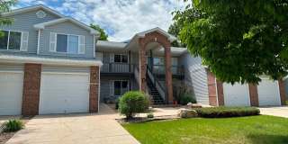 Bright and Spacious Condo Gallery 1