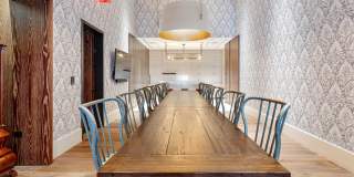 19 Dutch 19 Dutch Gallery 23