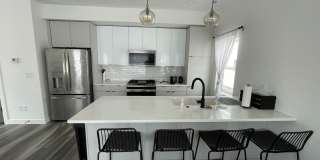 Stunning 2 Bed 2.5 Bath Townhome! Stunning 2 Bed 2.5 Bath Townhome! Gallery 1