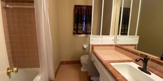 5363 East 28th Street Gallery 15