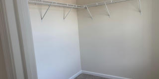 60 ROBERT Drive Gallery 14