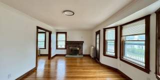 89-91 Thacher St Gallery 14