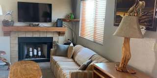 CUTE 2ND FLOOR FULLY FURNISHED CONDO IN GATED COMMUNITY Gallery 1