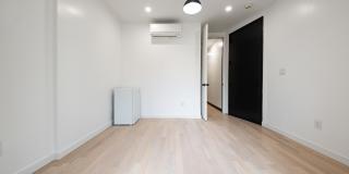 Ditmas Park Gallery 10