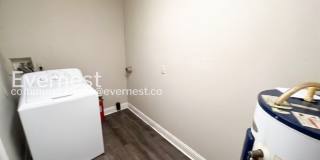 1311 East 31st Street Gallery 13
