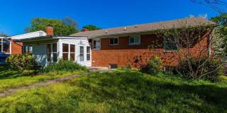 502 N MANSFIELD Street N Gallery 29