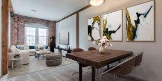 Thames Point Gallery 16