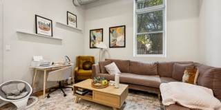 1336 North Damen Ave. Gallery 4