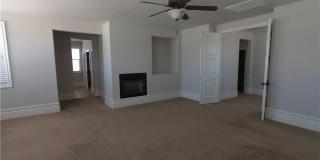 496 VIA PALERMO Drive Gallery 27