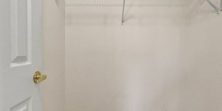 Serene 3 bed 2 bathroom in peaceful neighborhood Gallery 12