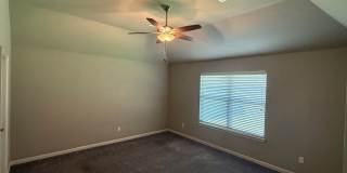 Fantastic 3 Bed 2 Bath with 3 Car Garage Gallery 10