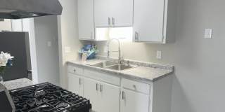 Richfield Square Apartments Gallery 7