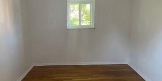 Gross Street Gallery 55