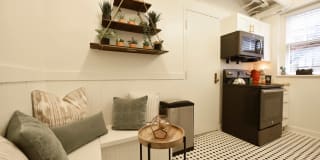 Belvedere Gallery 21