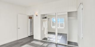 Serrano Apartments Gallery 23