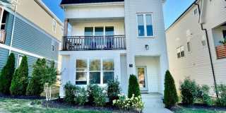 **HIGH-END EAST NASHVILLE HOME IN A 32-HOME BOUTIQUE COMMUNITY WITH GREEN SPACE** Gallery 1