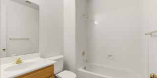 9331 E Mark Lane Gallery 21