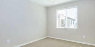 Los Alamitos Luxury Apartments Gallery 59