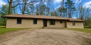 Hidden Gem Home for Lease on Summerhill Rd! Gallery 1