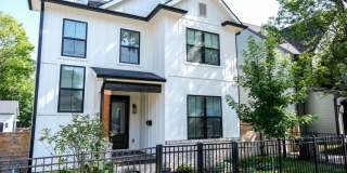 5 Bedroom/4 Bath house in Prime Location! Gallery 1