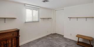 2311 N GAYRIDGE Road Gallery 16