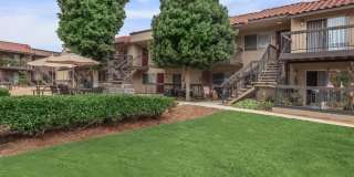 Senior Housing - Villa Serena Senior Apartments Gallery 40