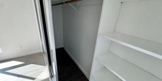 BB Gallery 16
