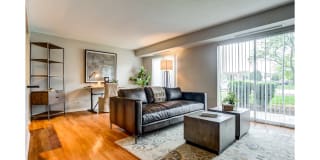 Twin Lake Towers Apartments Gallery 1