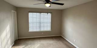 3br/3ba Condo- Rare opportunity in Jamestown Condos across from Hight Point Terrace. Community pool! Gallery 18