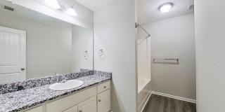 Beautiful Low Maintenance Executive Town Home Close to Gate 2 Fort Gordon Gallery 12