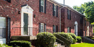 Carriage House West Gallery 18