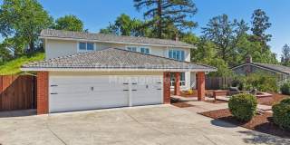 Luxury Renovated Livorna Estates Home | SRVUSD Schools | Mt. Diablo Views- 4 bd/3.5 Ba Single-Family House in Walnut Creek available for Lease! Luxury Renovated Livorna Estates Home | SRVUSD Schools | Mt. Diablo Views- 4 bd/3.5 Ba Single-Family House in Walnut Creek available for Lease! Gallery 3