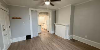Charming Lower Unit 1 Bedroom with Gourmet Kitchen Gallery 1