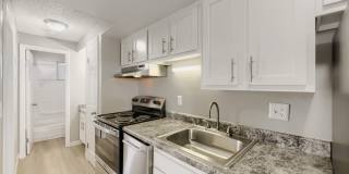 Parkwood Plaza Gallery 34