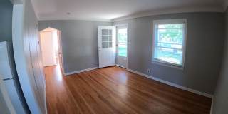 2 bed 1 bath Royal Oak ranch Gallery 3