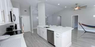 1498 Beche St SE Gallery 12