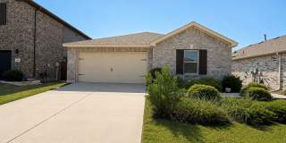 Gorgeous 4 Bedroom Home in the Winn Ridge Community of Aubrey! Gallery 1