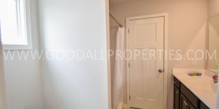 3 Bedroom 2 Bath Home in Clive / Waukee School District Gallery 12