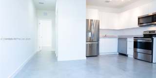 120 NE 71st St Gallery 4