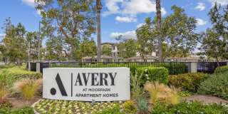 Avery at Moorpark Gallery 26