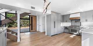 980 Meadowlark Lane Gallery 8