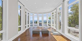 70 Harbor Street Gallery 23