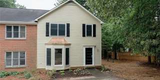 Room in 3 Bedroom Home at Cooper Lake Dr SE Gallery 1